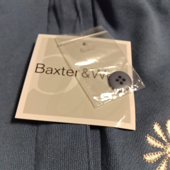 Baxter and Well Cotton Button-Up Cardigan Blue Size 1XL Embroidered Flowers NWT - Picture 5 of 7